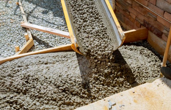 Cement Walkway Pouring in Yucaipa